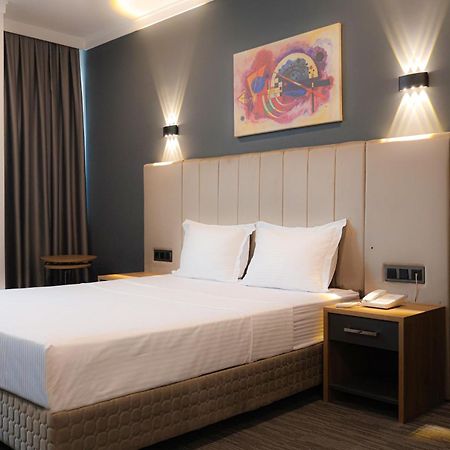Home Plus Hotel イスタンブール エクステリア 写真
