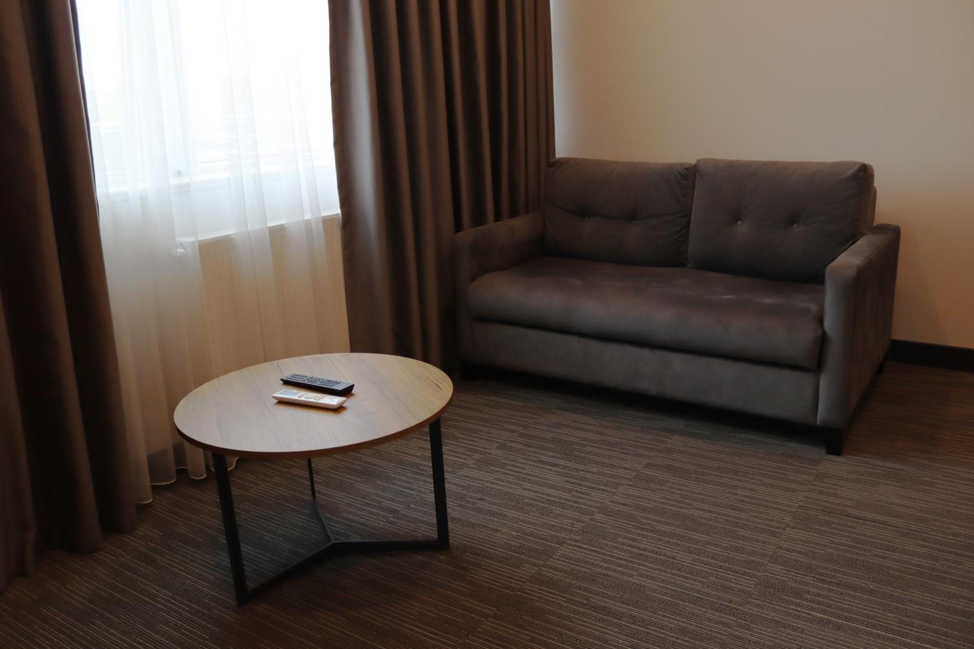 Home Plus Hotel イスタンブール エクステリア 写真