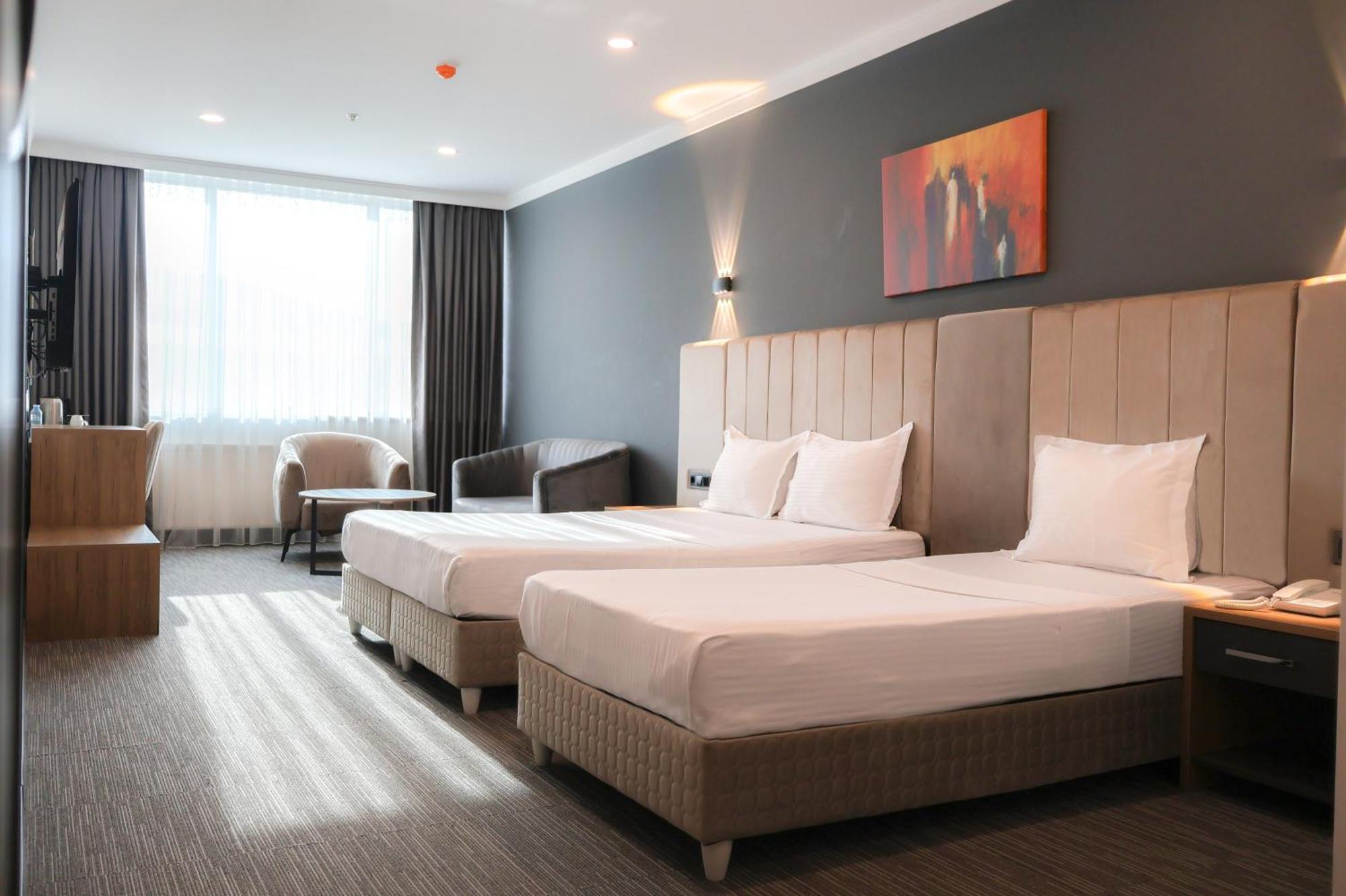 Home Plus Hotel イスタンブール エクステリア 写真