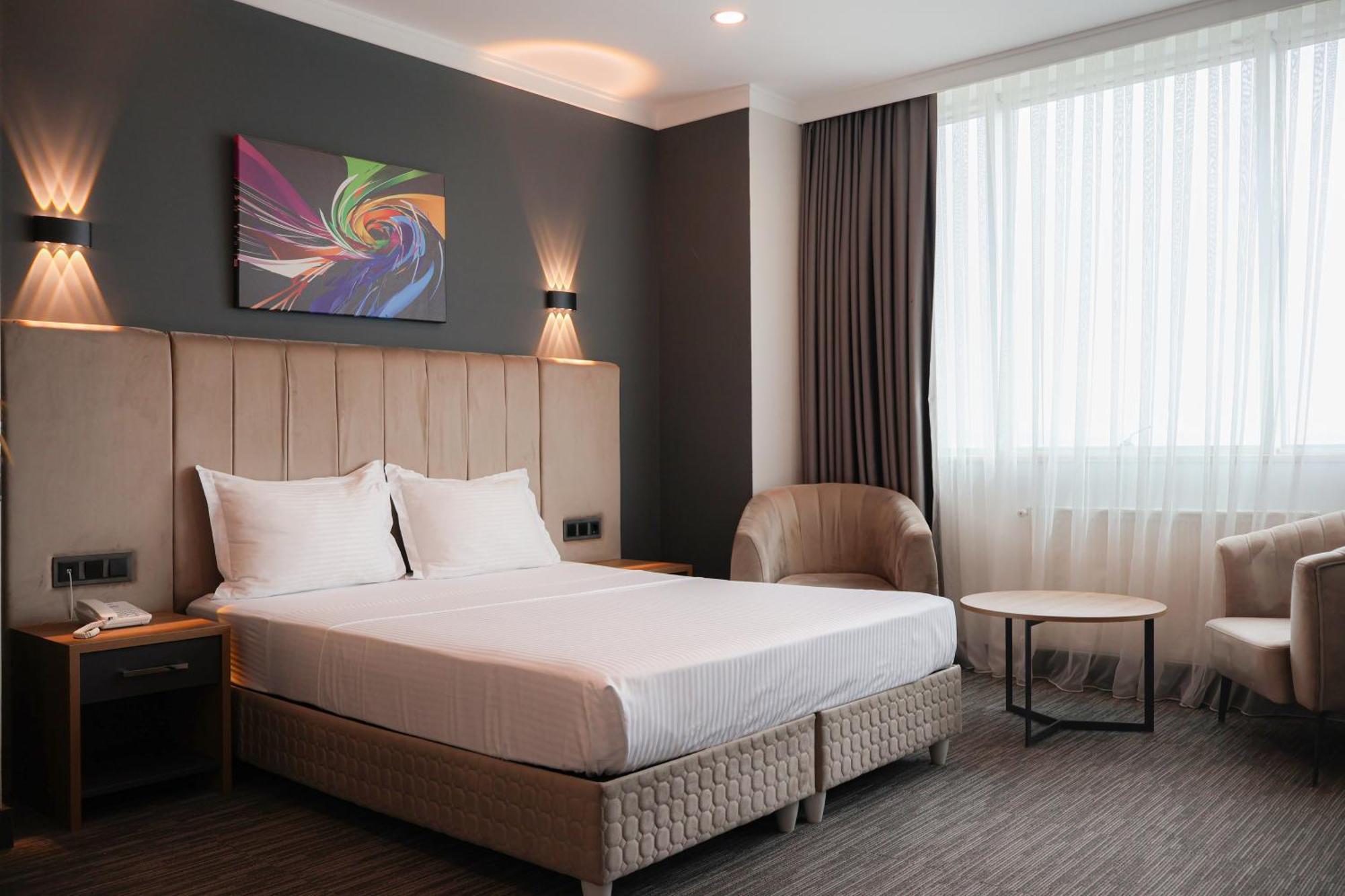Home Plus Hotel イスタンブール エクステリア 写真