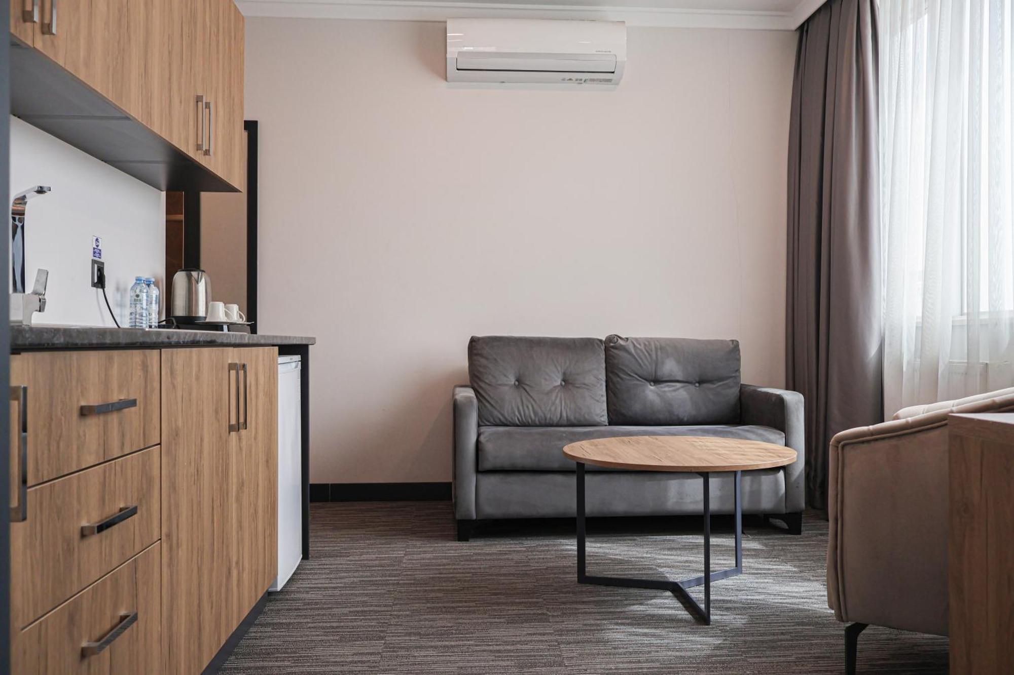 Home Plus Hotel イスタンブール エクステリア 写真
